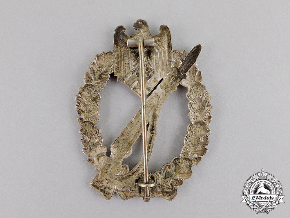 germany._an_early_example_silver_grade_infantry_assault_badge_in_tombac_c17-4169