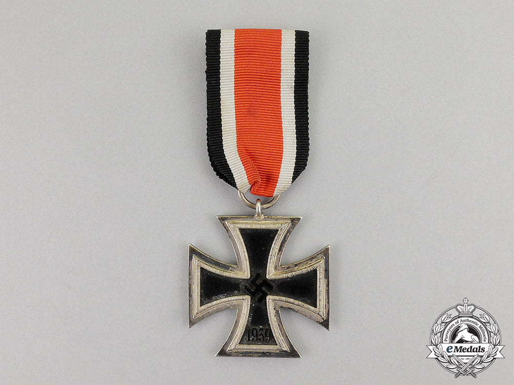 germany._an_iron_cross1939_second_class_by_rudolf_wächtler&_lange_of_mittweida_c17-4180