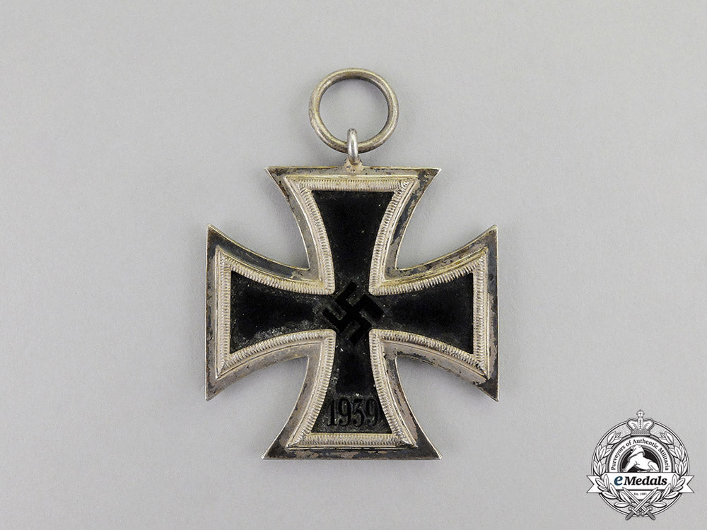 germany._an_iron_cross1939_second_class_by_rudolf_wächtler&_lange_of_mittweida_c17-4184