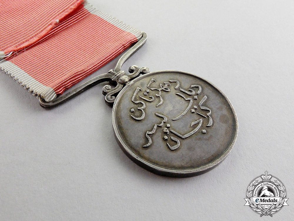 kelantan,_sultanate._a_rare_sultan_ibrahim_coronation_medal,1944_c17-4249_1_1_1_1