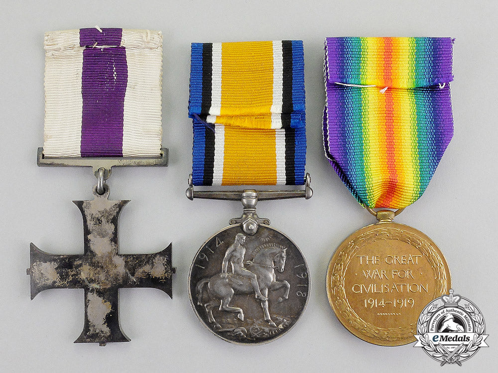 united_kingdom._a_military_cross_to_lieut._a.e._reed_for_extraction_of_guns_under_fire_at_amiens_c17-4294