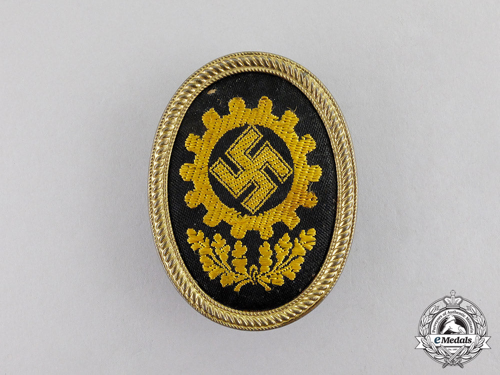 germany._a_daf(_german_labour_front)_cap_badge_c17-442_2