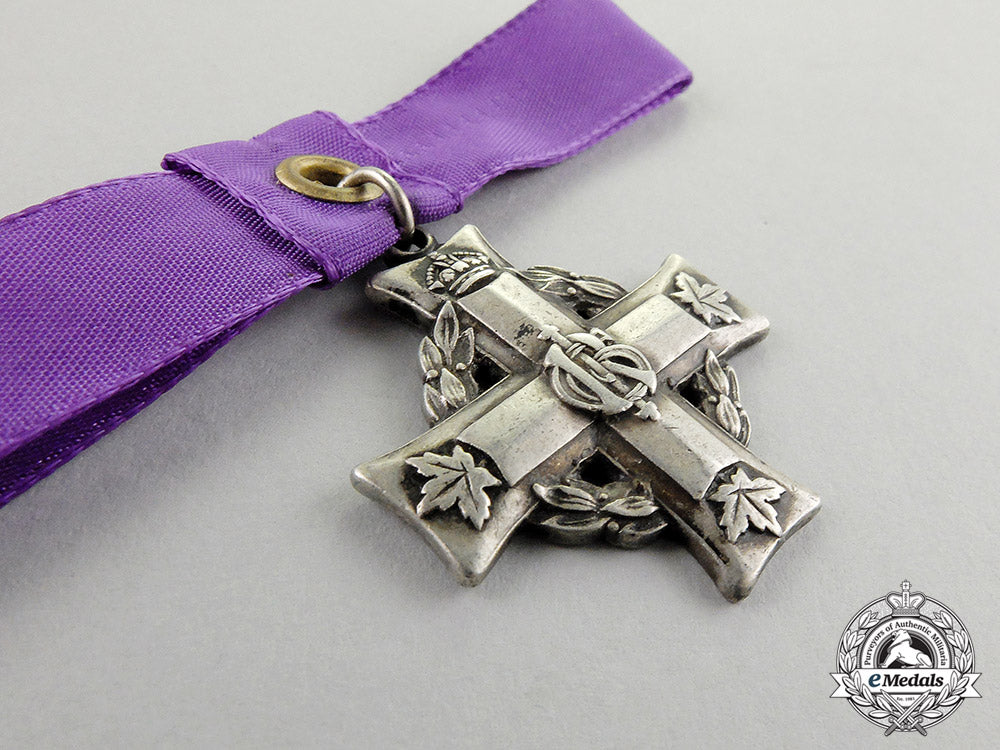 canada._a_memorial_cross_to_private_mcnamara,85_th_infantry_battalion,_kia_neuville_st._vasst,1918_c17-4517
