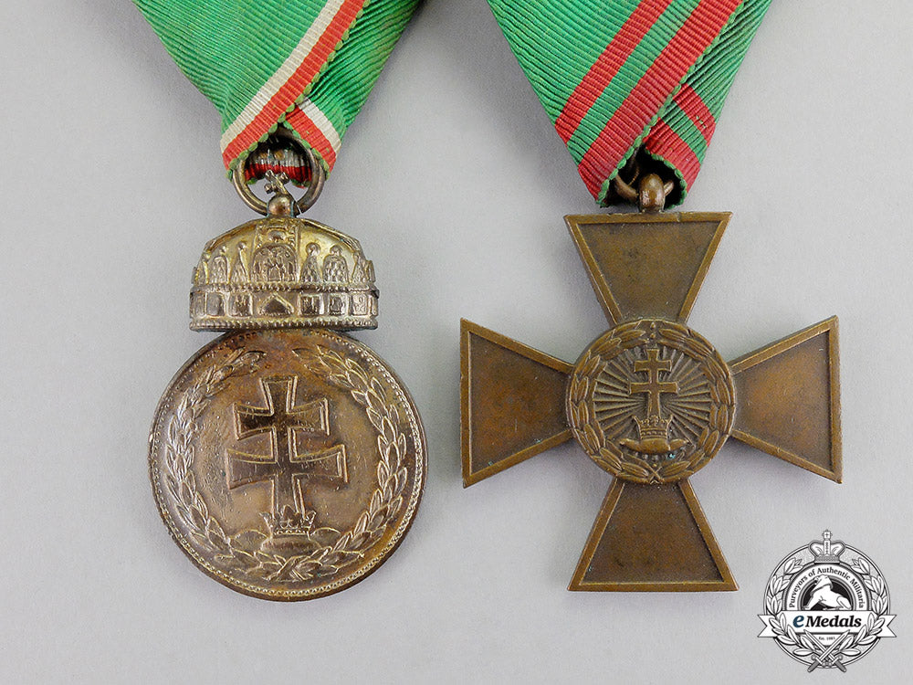 hungary,_kingdom._two_military_decorations&_awards_c17-4551