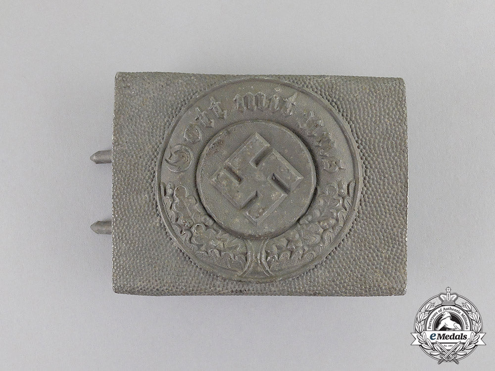 germany._a_police_standard_enlisted_man’s_belt_buckle_c17-4843