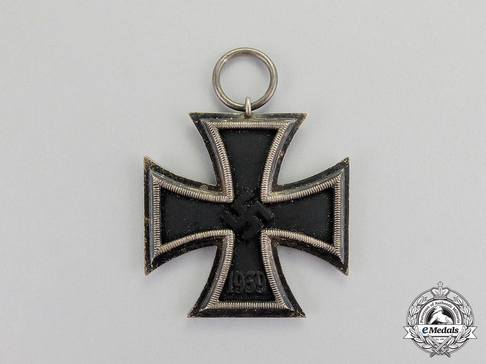 germany._an_iron_cross1939_second_class_c17-4865