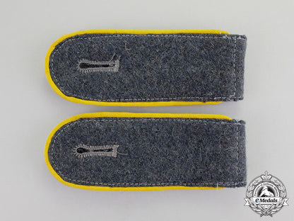 germany._a_mint_pair_luftwaffe_flight_enlisted_man’s_shoulder_boards_c17-4902