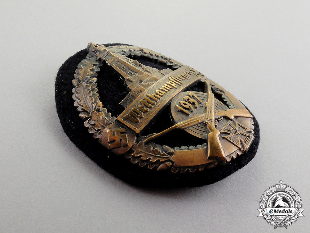 germany._a1937_kyffhäuser_league_bronze_shooting_competition_winner_badge_c17-5035