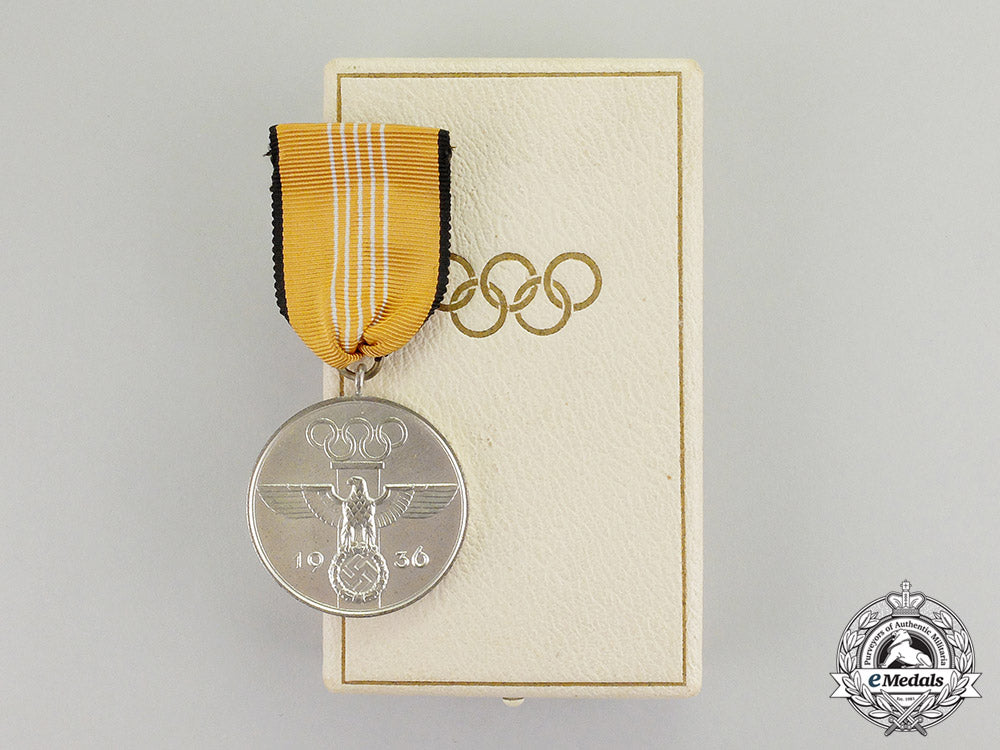 germany._a_mint1936_xi_summer_olympic_games_service_medal_c17-5037