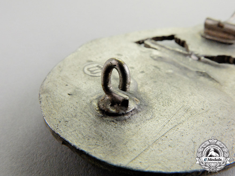 germany._a_silver_grade_tank_badge_by_ferdinand_wiedmann_c17-5091