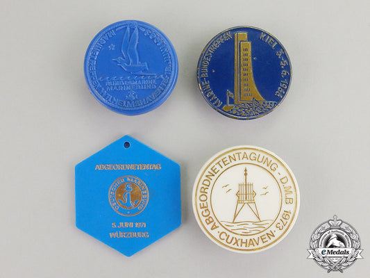 germany._four_post_war_veteran’s_organization_badges_c17-5137
