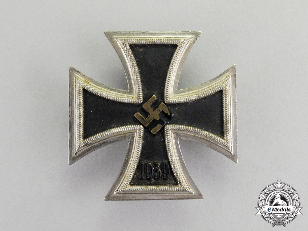 germany._an_iron_cross1939_first_class;_brass_core_version_c17-5501