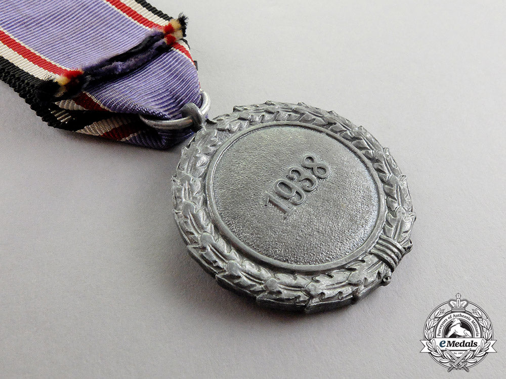 germany._a_mint_air_raid_defence“_luftschutz”_medal;_second_class;_heavy_version_c17-5547