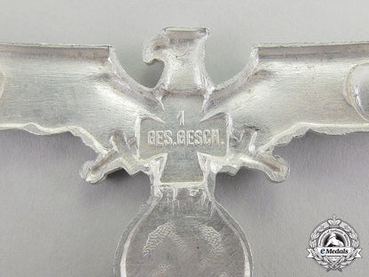 germany._a_germans_veteran’s_association_breast_eagle_insignia_by_deschler_c17-5660