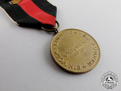 germany._a_entry_into_the_sudetenland_commemorative_medal_with_case_c17-5696
