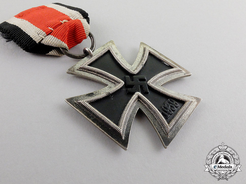 germany._an_iron_cross1939_second_class_by_the_unknown_maker“60”_c17-5712