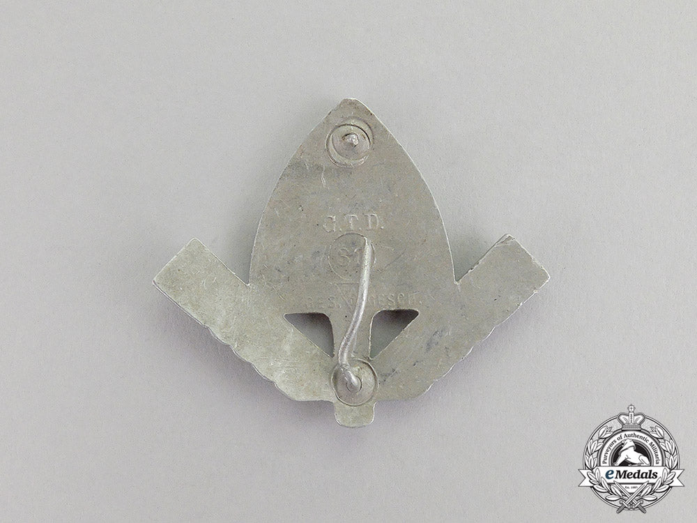 germany._an_rad(_national_labour_service)_cap_badge_c17-5781