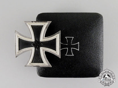 germany._an_iron_cross1939_first_class_in_case_of_issue_by_wächtler&_lange_c17-5784