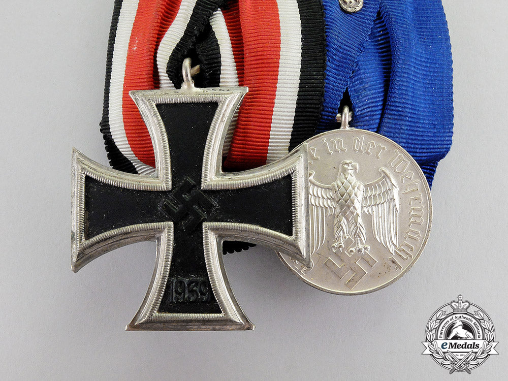 germany._a_schinkel_iron_cross1939&_wehrmacht_long_service_medal_bar_grouping_c17-5826