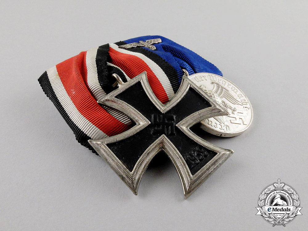 germany._a_schinkel_iron_cross1939&_wehrmacht_long_service_medal_bar_grouping_c17-5830