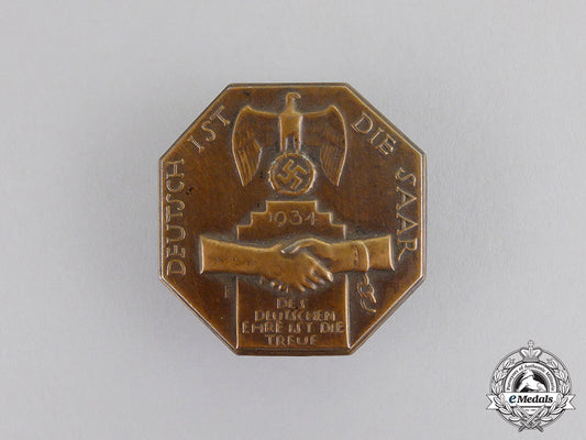 germany._a1934“_the_saar_is_german”_badge_c17-6226