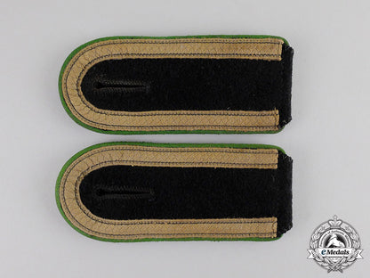 germany._a_pair_of_waffen-_ss_gebirgsjäger_unterscharfuhrer_shoulder_straps_c17-6273