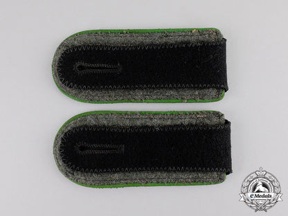 germany._a_pair_of_waffen-_ss_gebirgsjäger_unterscharfuhrer_shoulder_straps_c17-6275