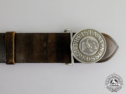 germany._a1931_issue_prussian_protection_police(_schutzpolizei)_officer_buckle&_belt_c17-6372