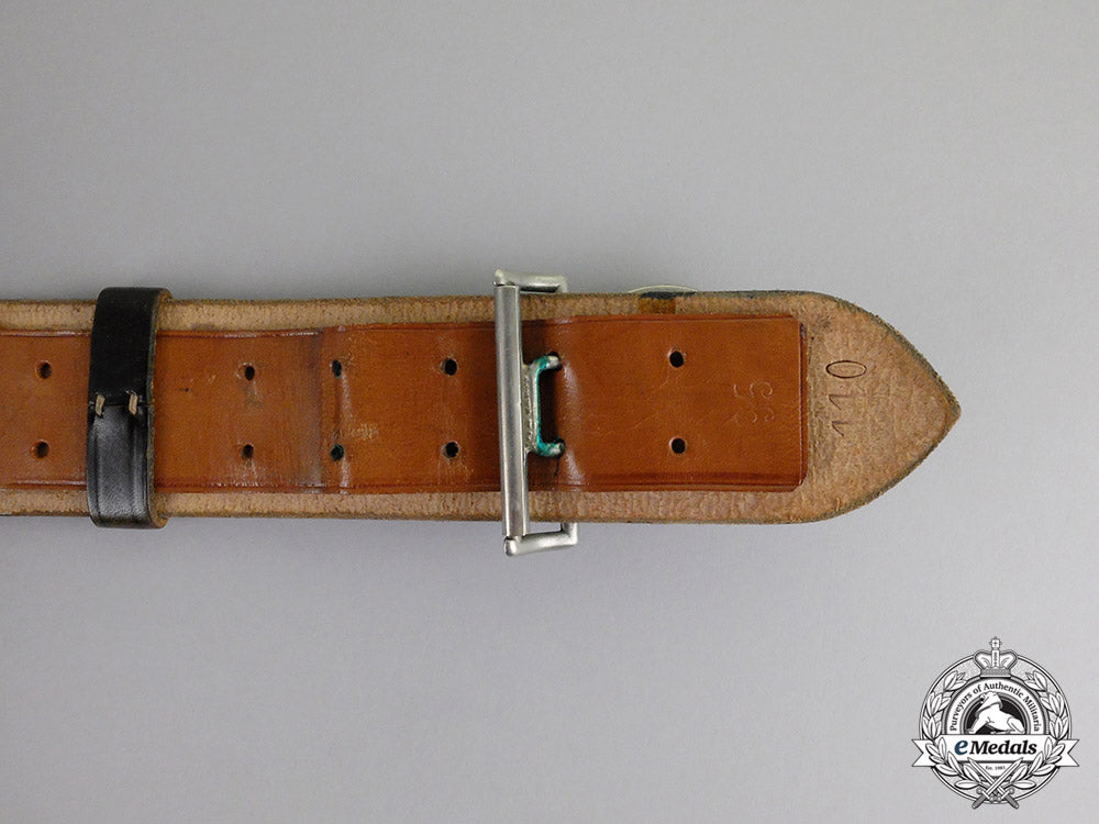 germany._a1931_issue_prussian_protection_police(_schutzpolizei)_officer_buckle&_belt_c17-6373
