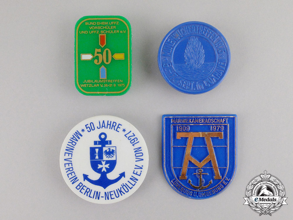 germany._four_post_war_veteran’s_organization_badges_c17-6422