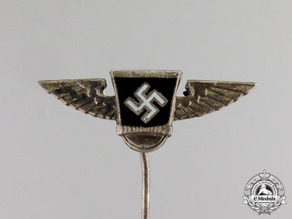 germany._five_third_reich_period_stick_pins_and_badges_c17-6439