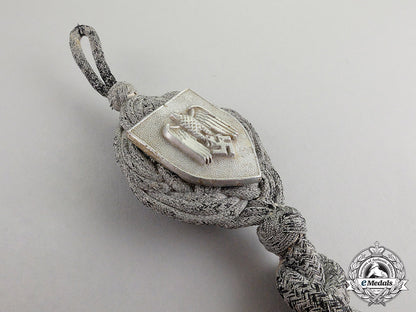germany._a_wehrmacht_heer(_army)_marksmanship_proficiency_lanyard;_grade_i;_type_i_c17-6521_1