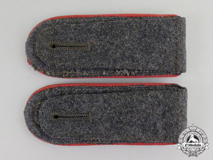 germany._a_complete_set_of_luftwaffe_ground_division_insignia_c17-6540