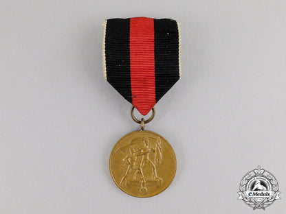 germany._an_entry_into_the_sudetenland_commemorative_medal_with_case_c17-6562