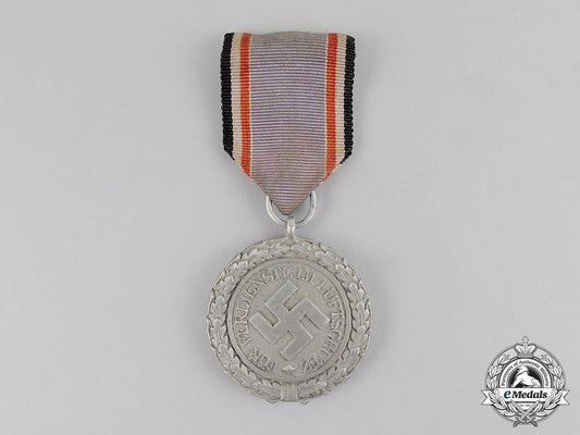 germany._an_air_raid_defence“_luftschutz”_medal;_second_class_light_version_c17-6578