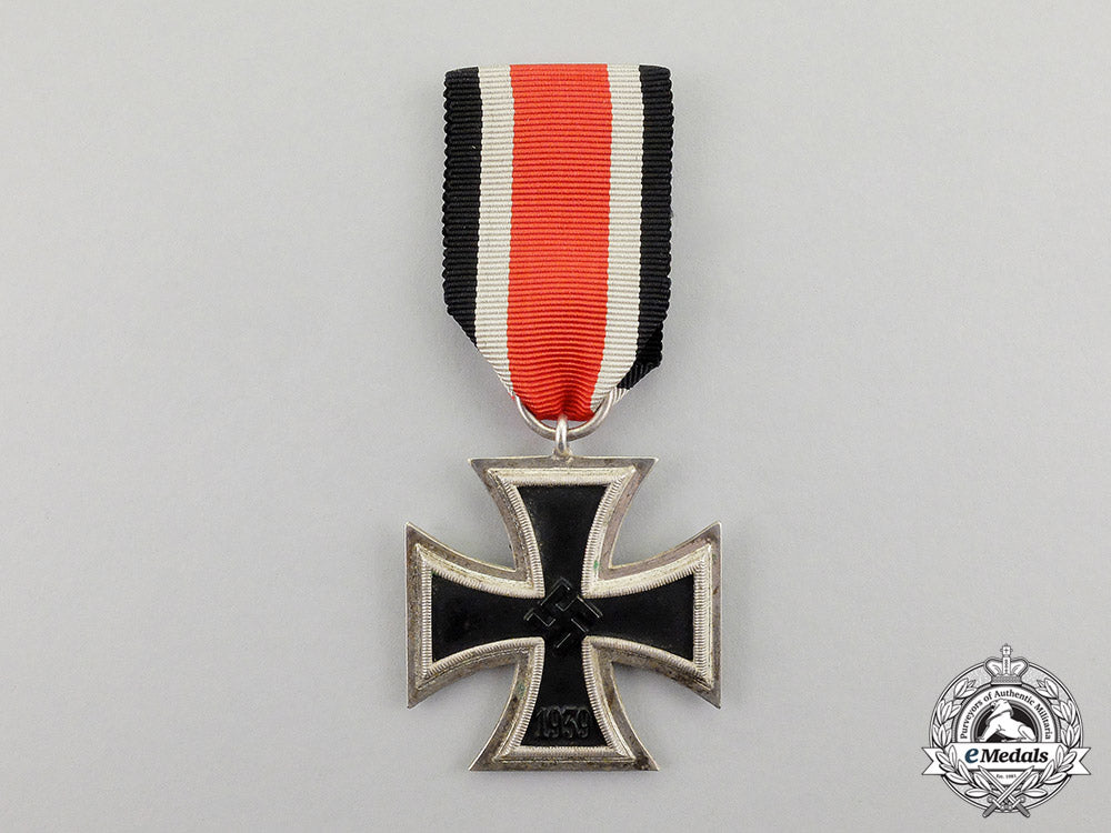 germany._an_iron_cross1939_ii_class_c17-667