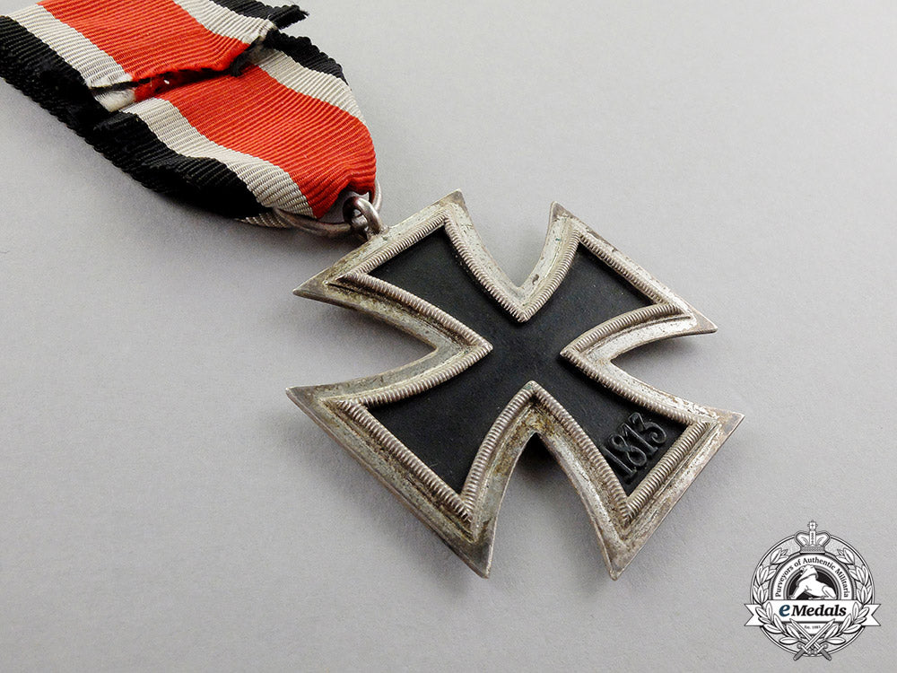 germany._an_iron_cross1939_ii_class_c17-670