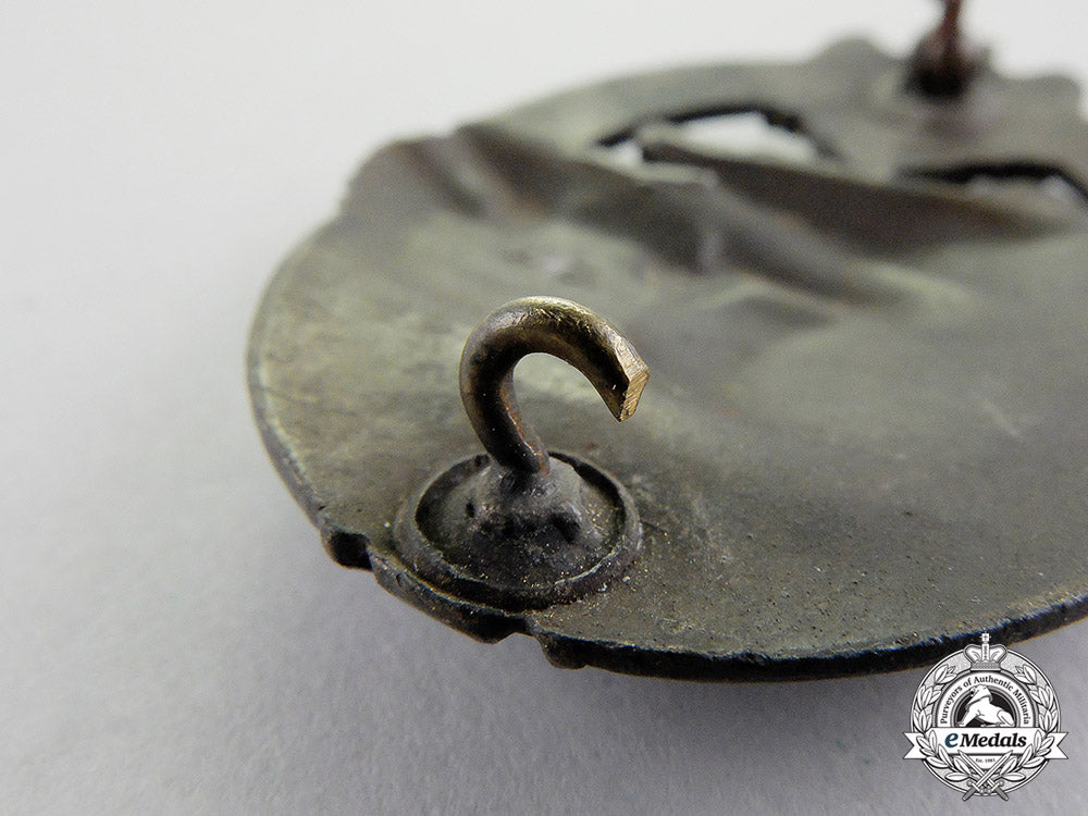 germany._a_bronze_grade_tank_badge_by_the_adolf_scholze_c17-6756