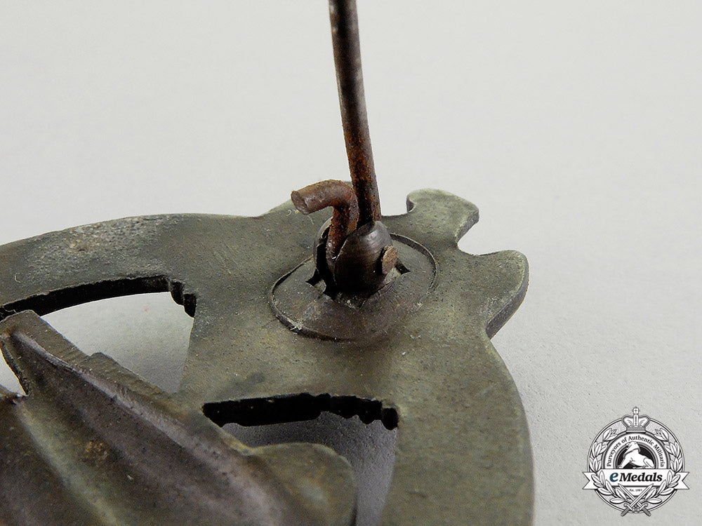 germany._a_bronze_grade_tank_badge_by_the_adolf_scholze_c17-6759