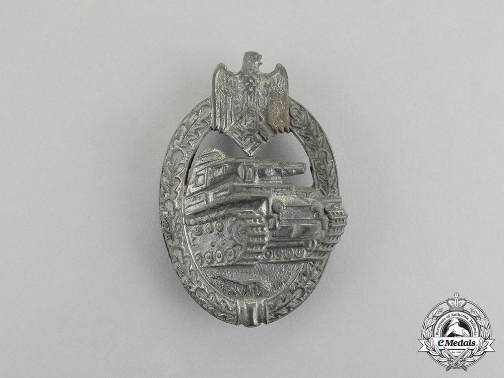 germany._a_second_war_period_silver_grade_tank_badge_by_rudolf_karneth_of_gablonz_a.d._neisse_c17-6760