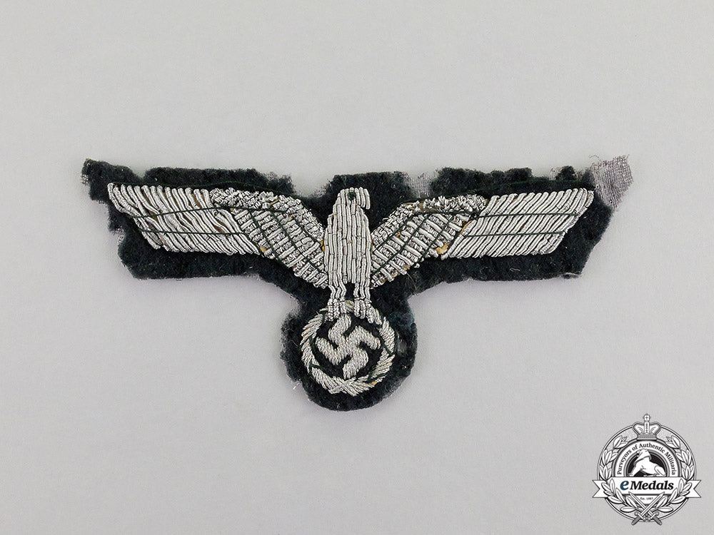 germany._a_wehrmacht_heer(_army)_officer’s_breast_eagle_c17-6774