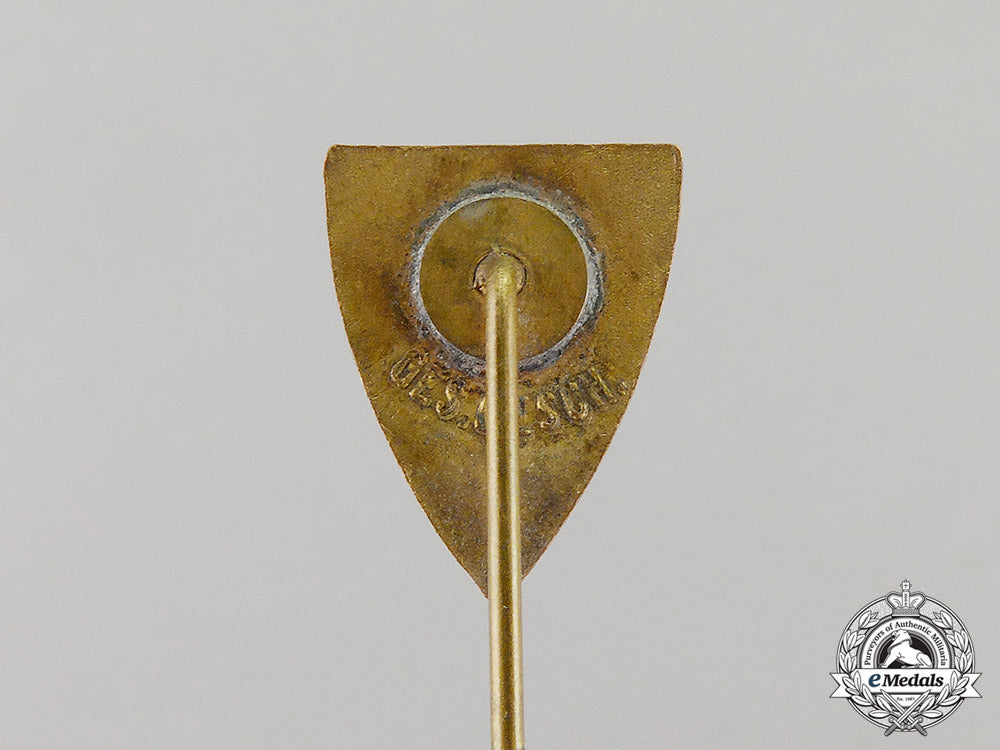 germany._four_third_reich_period_stick_pins_c17-6915