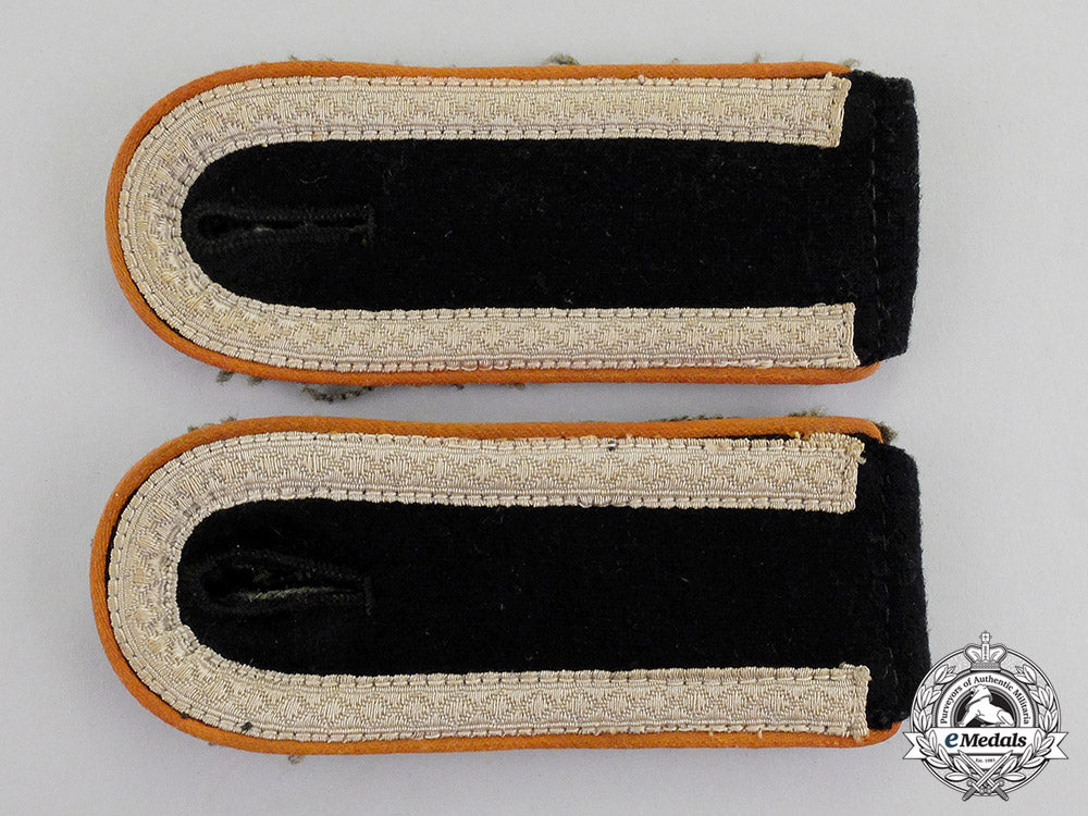 germany._a_mint_pair_of_waffen-_ss_panzer_field_police_unterscharführer_rank_shoulder_boards_c17-6991