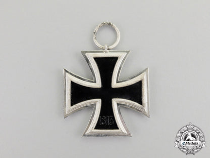 germany._an_absolutely_mint_and_unissued_iron_cross1939_second_class;_top_condition_c17-699_2