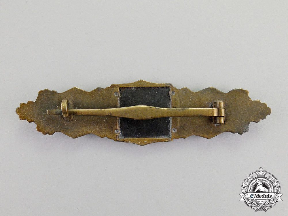 germany._a_bronze_grade_close_combat_clasp_by_the_unknown6-_dot_maker_c17-7062