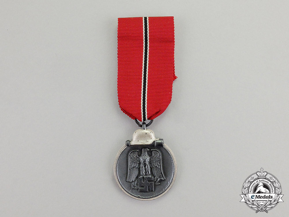 germany._a_mint_eastern_winter_campaign_medal_in_its_packet_of_issue_by_deschler_c17-7091