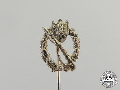 germany._three_miniature_stick_pins_c17-7146