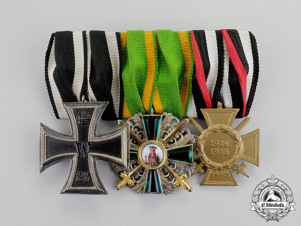 baden._an_order_of_the_zähringer_lion&_iron_cross1914_medal_group_c17-7153