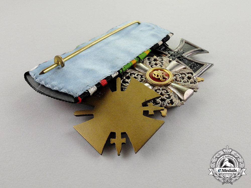 baden._an_order_of_the_zähringer_lion&_iron_cross1914_medal_group_c17-7159