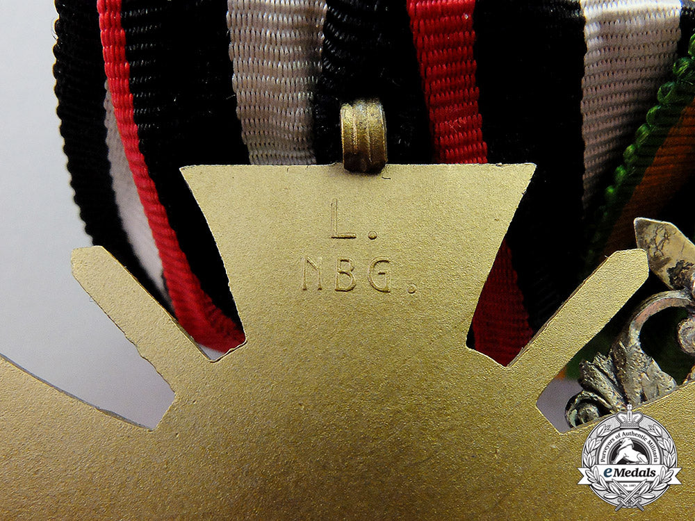 baden._an_order_of_the_zähringer_lion&_iron_cross1914_medal_group_c17-7160